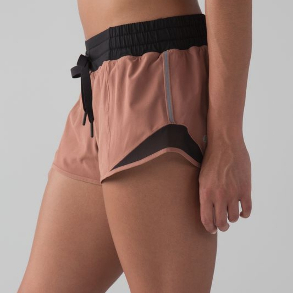 Lululemon Rare Hotty Hot Shorts Two Tone